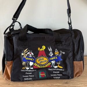 Vintage Looney Tunes Merrie Melodies Duffel Bag Bugs Bunny Daffy Tweety 90s